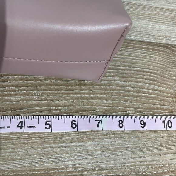 Samara Vegan Peony Pink Crossbody Bag - Picture 10 of 11